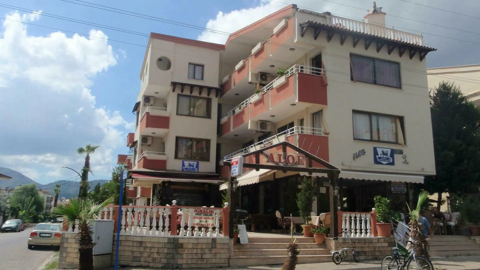 Aloe Apart Hotel 马尔马里斯